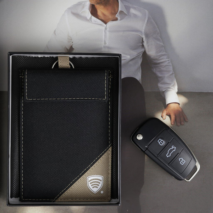 Schlüsselloses Anti-Diebstahl-Etui aus Stoff (schwarz/sand)